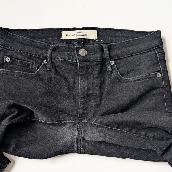 2/15$ Gap Women's 1969 True Skinny Black ~ Size 29 Short - Picture 7 of 7